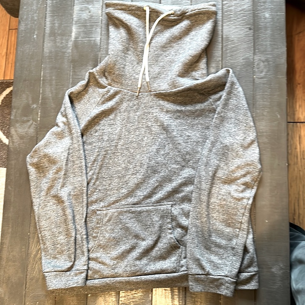 Comfy sweater from …Derek ❤️ heart …. With wool on the inside of collar